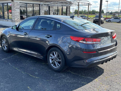 2019 Kia Optima LX
