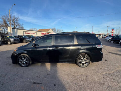 2017 Toyota Sienna