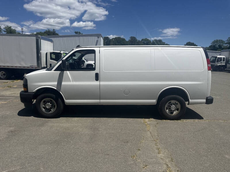 2018 Chevrolet Express 2500