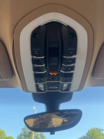 2012 Porsche Panamera