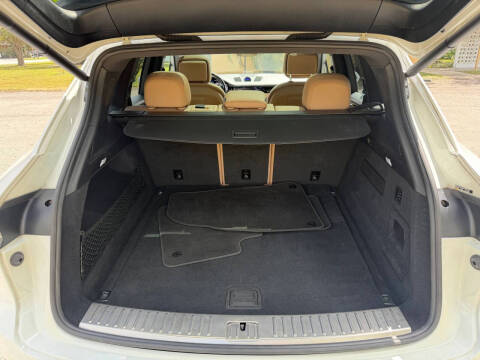 2019 Porsche Cayenne S