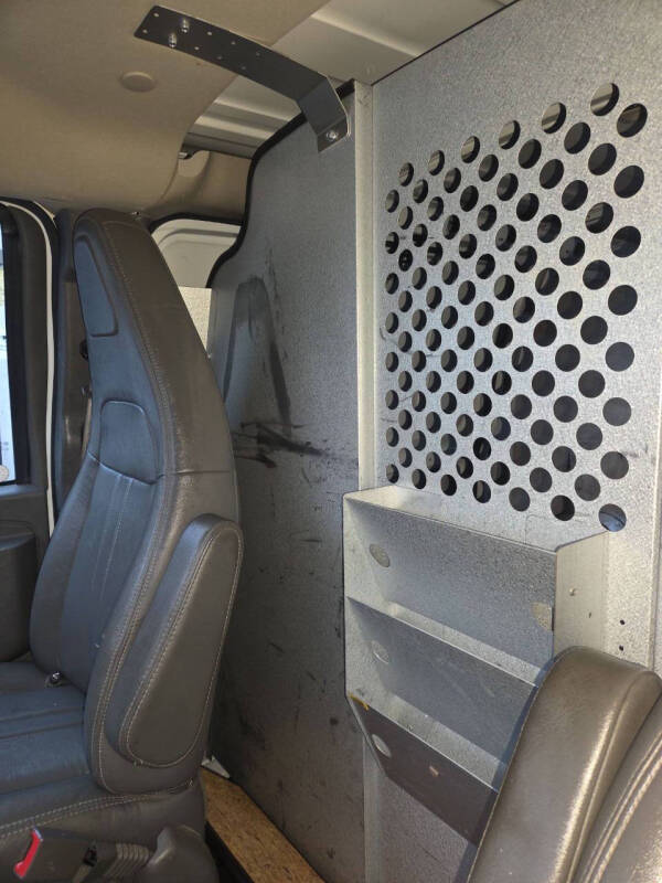 2018 Chevrolet Express 2500