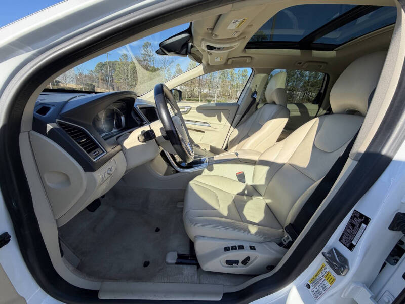 2015 Volvo XC60 T5 Drive-E Premier