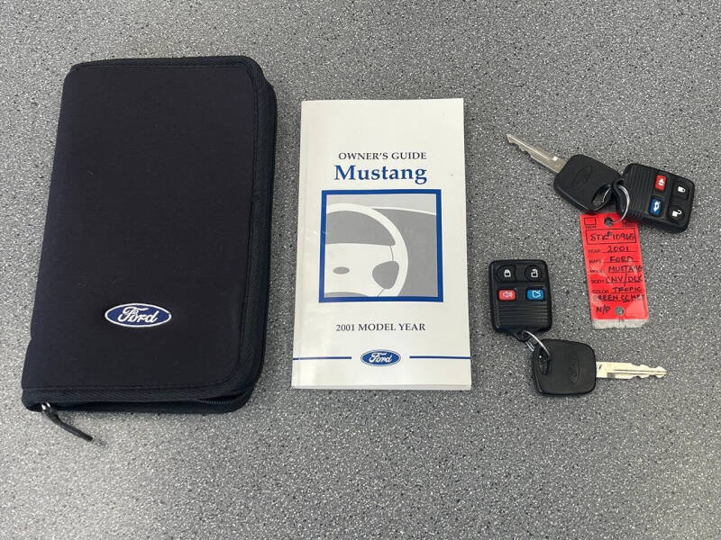 2001 Ford Mustang