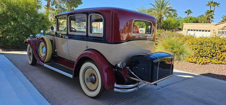 1931 Packard 826 SEDAN