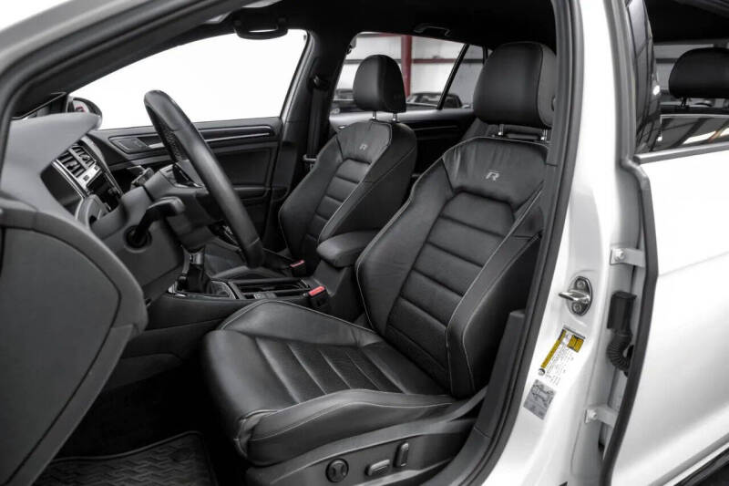 2019 Volkswagen Golf R 4Motion