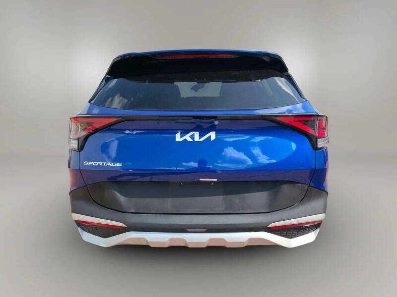 2025 Kia Sportage EX