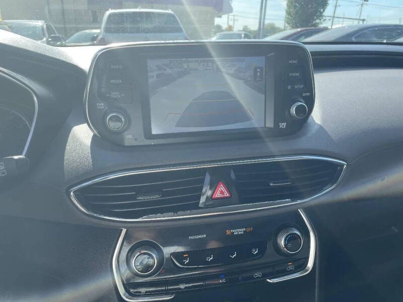 2019 Hyundai Santa Fe SE 2.4L