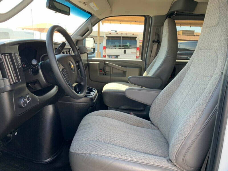 2023 Chevrolet Express LS 3500