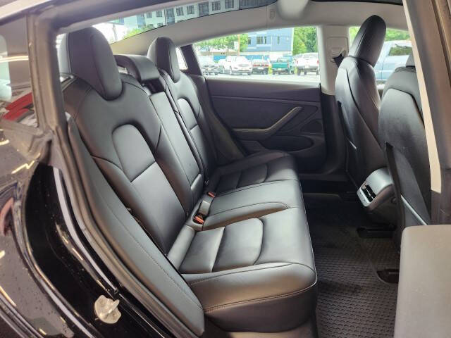 2019 Tesla Model 3 Standard Range Plus