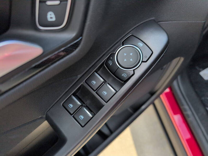 2026 Ford Escape Hybrid ST-Line Select