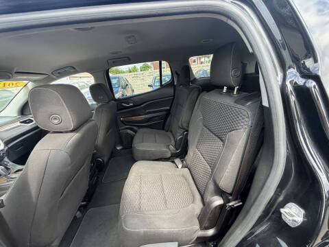 2017 GMC Acadia SLE-2