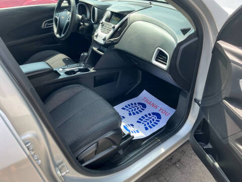 2017 Chevrolet Equinox LS