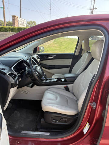 2017 Ford Edge Titanium