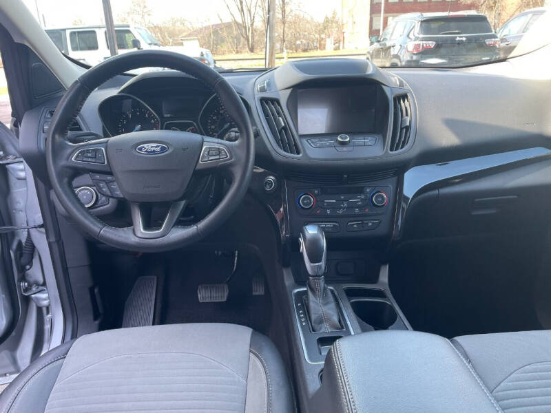 2019 Ford Escape SE photo 12