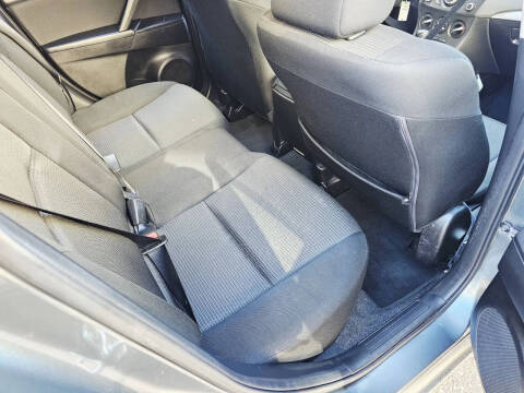 2012 Mazda MAZDA3 i Touring