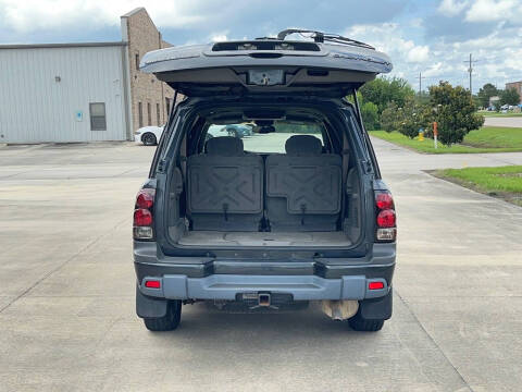 2004 Chevrolet TrailBlazer EXT LT