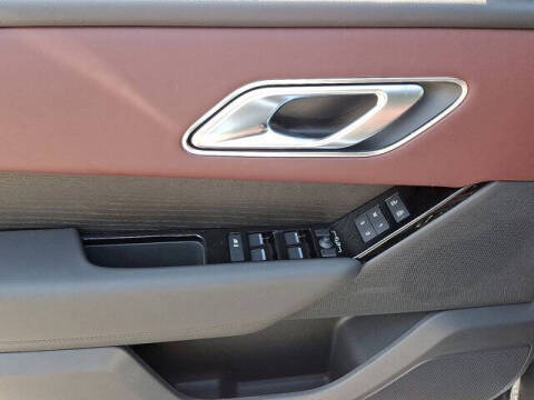 2026 Land Rover Range Rover Velar P400 Autobiography