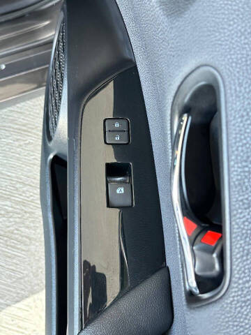 2016 Toyota Prius Three Touring