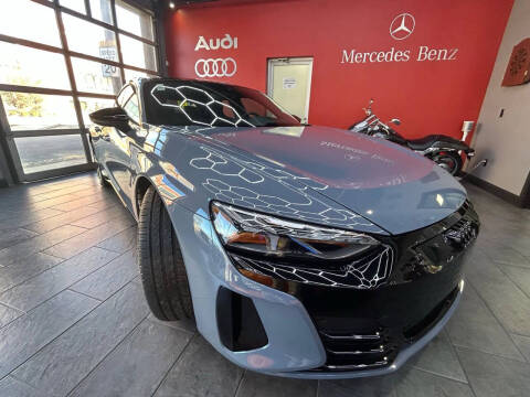 2022 Audi e-tron GT quattro Premium Plus