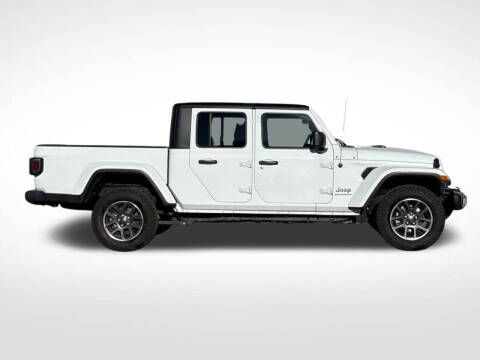 2023 Jeep Gladiator