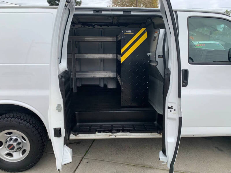2019 GMC Savana 3500