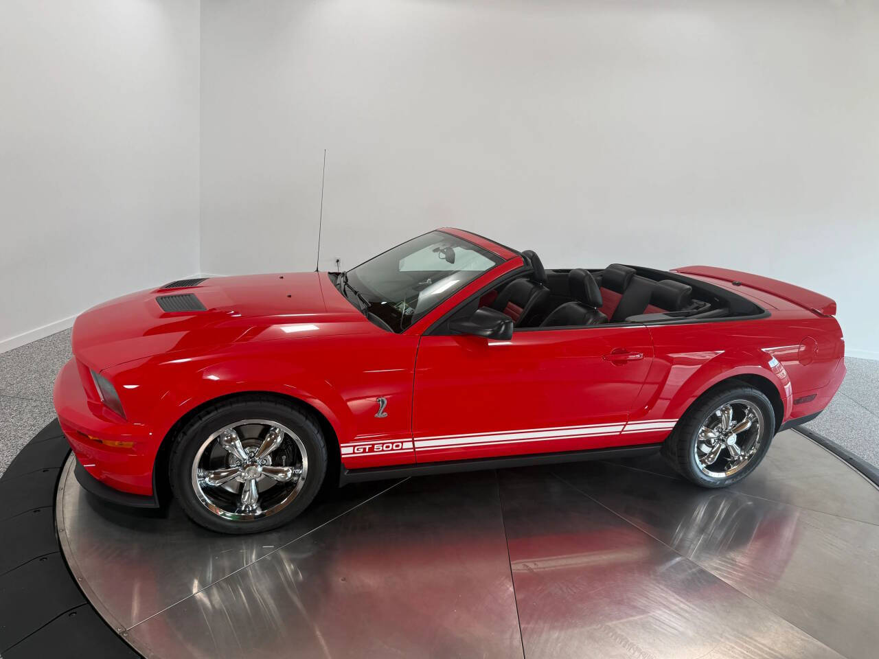 2007 Ford Shelby GT500 8