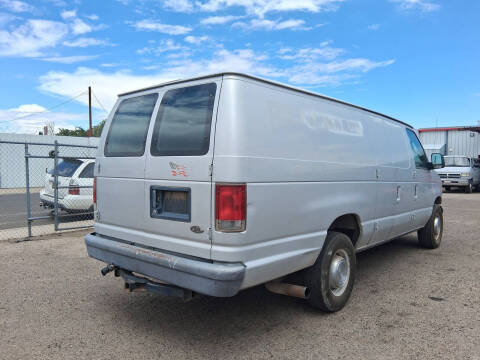 2004 Ford E-Series