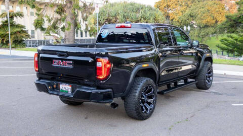 2024 GMC Canyon Elevation