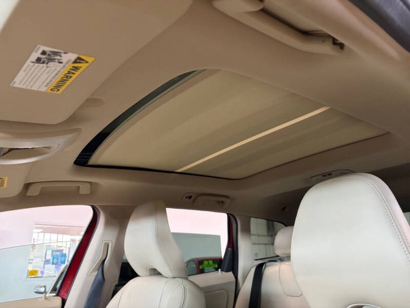 2016 Volvo XC60 T6