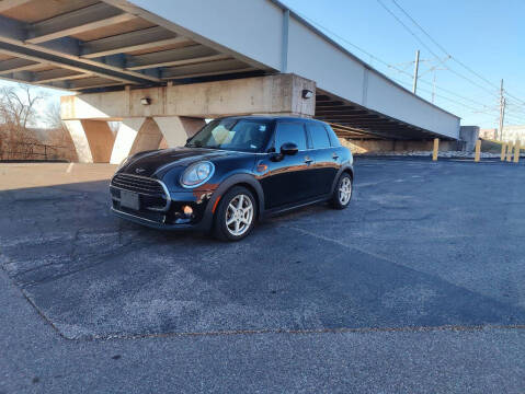 2018 MINI Hardtop 4 Door Cooper