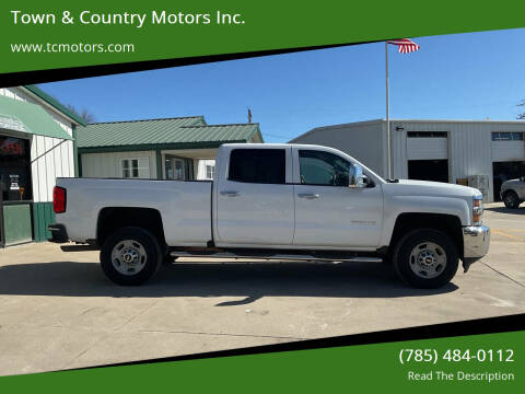 2017 Chevrolet Silverado 2500HD for sale at Town & Country Motors Inc. in Meriden KS