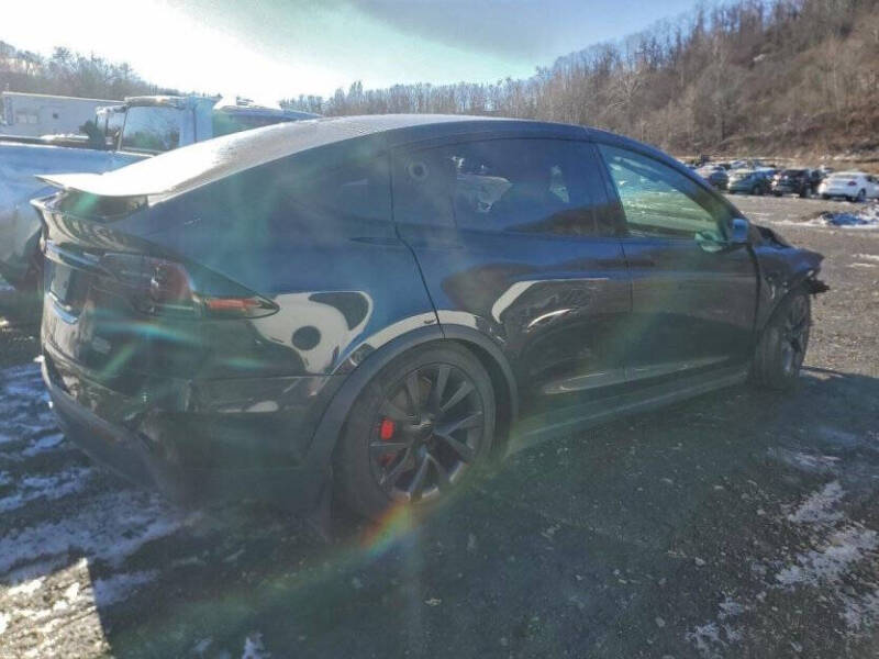 2024 Tesla Model X Plaid