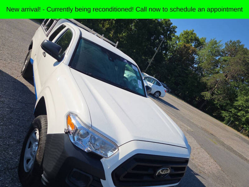 2022 Toyota Tacoma SR