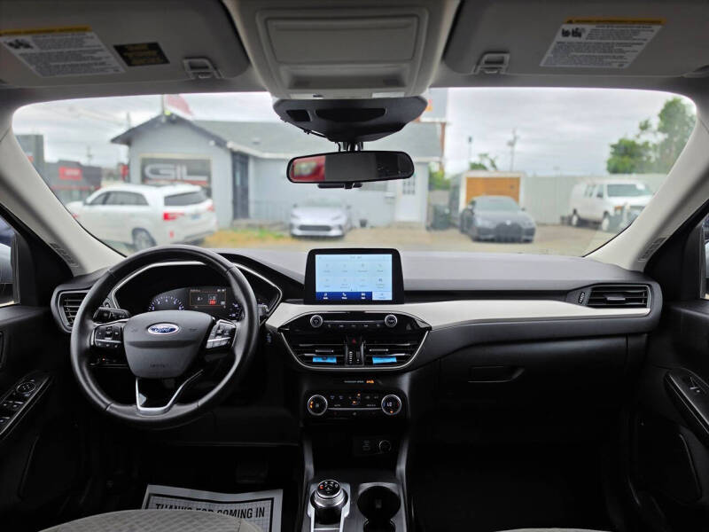 2021 Ford Escape SE