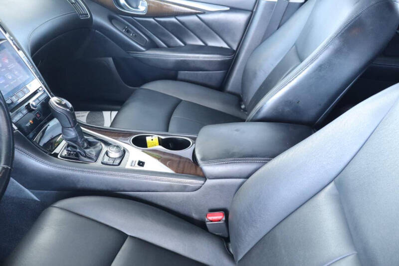 2018 Infiniti Q50
