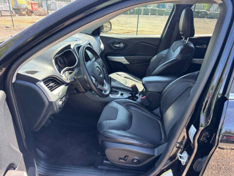 2018 Jeep Cherokee Latitude Plus
