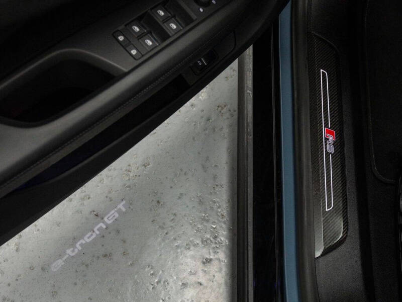 2023 Audi RS e-tron GT quattro