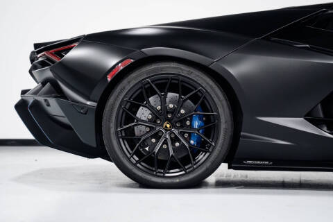 2025 Lamborghini Revuelto