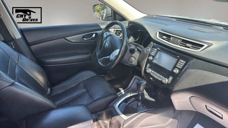 2016 Nissan Rogue