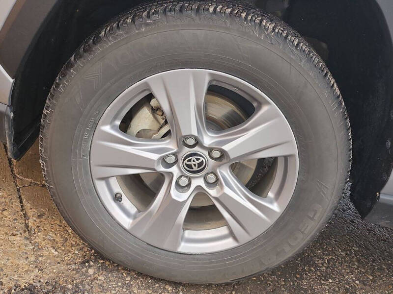 2023 Toyota RAV4 Hybrid XLE