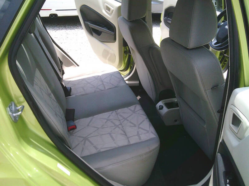 2013 Ford Fiesta SE