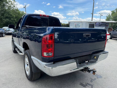 2004 Dodge Ram 1500 SLT