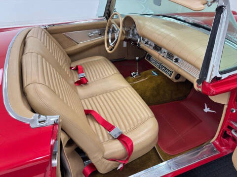 1957 Ford Thunderbird