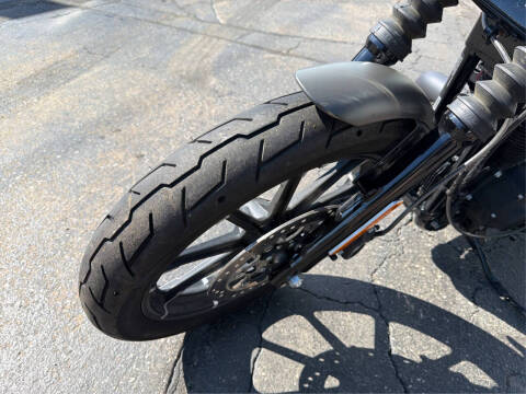 2018 Harley-Davidson Iron 883