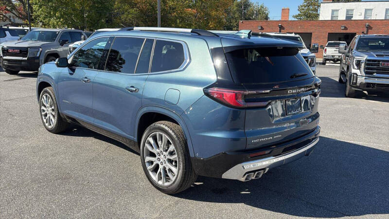 2026 GMC Acadia Denali