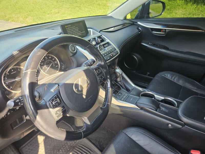 2015 Lexus NX 200t