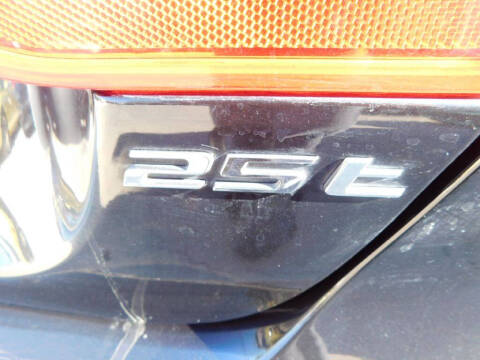 2017 Jaguar XE 25t Premium