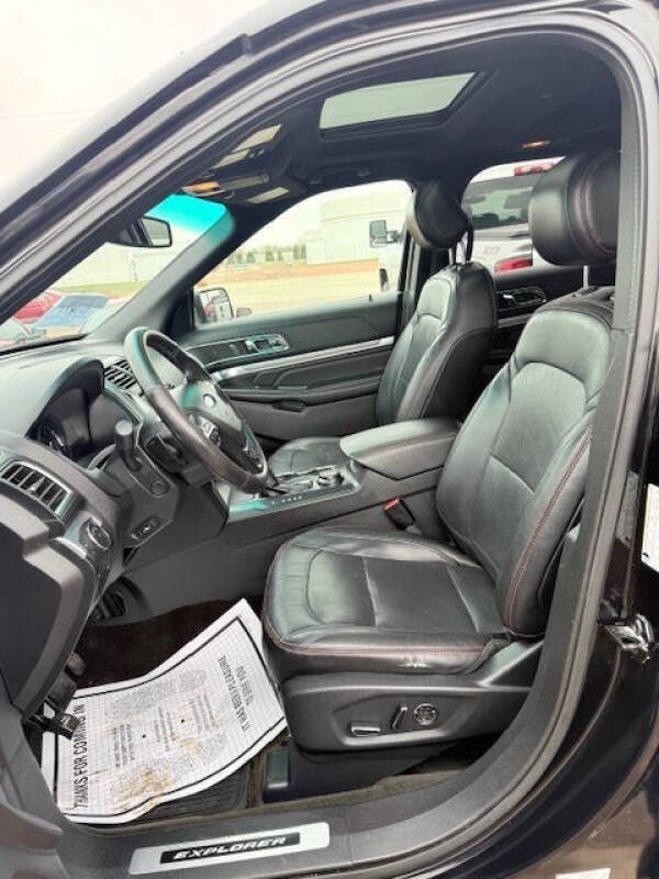 2016 Ford Explorer Sport