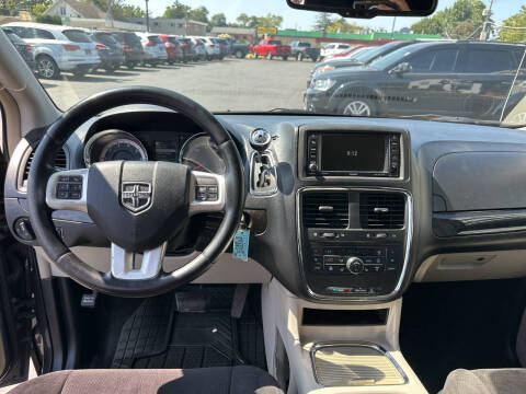 2012 Dodge Grand Caravan Crew